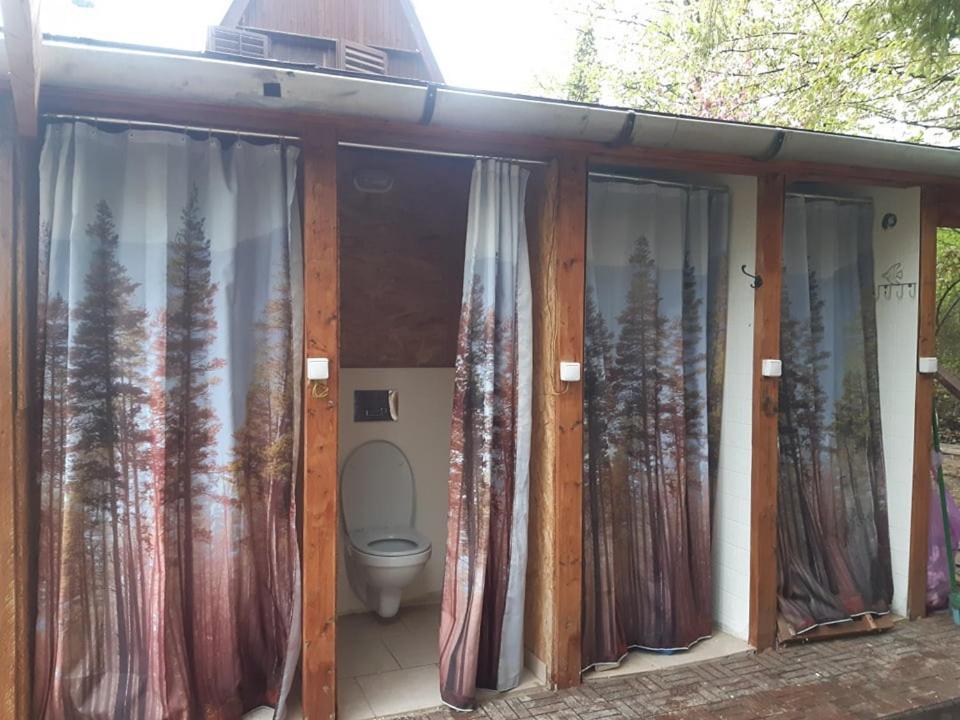 Hotel Jurta Az Erdo Mellett Dezsaval-Keresz-Tanya Pilisszentkereszt Exterior foto